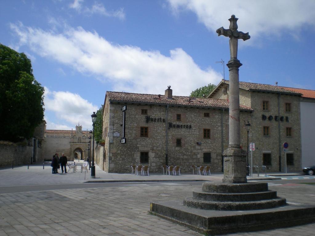 Hotel Puerta Romeros Burgos Exterior photo